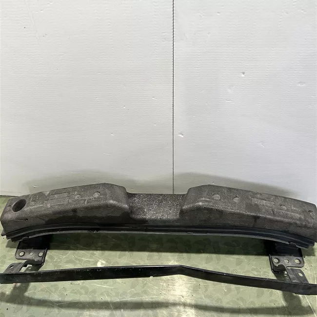 Traversa paraurti anteriore