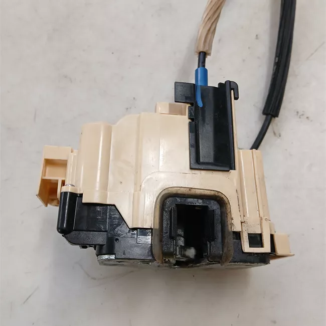 Serratura porta anteriore destra senza telecomando