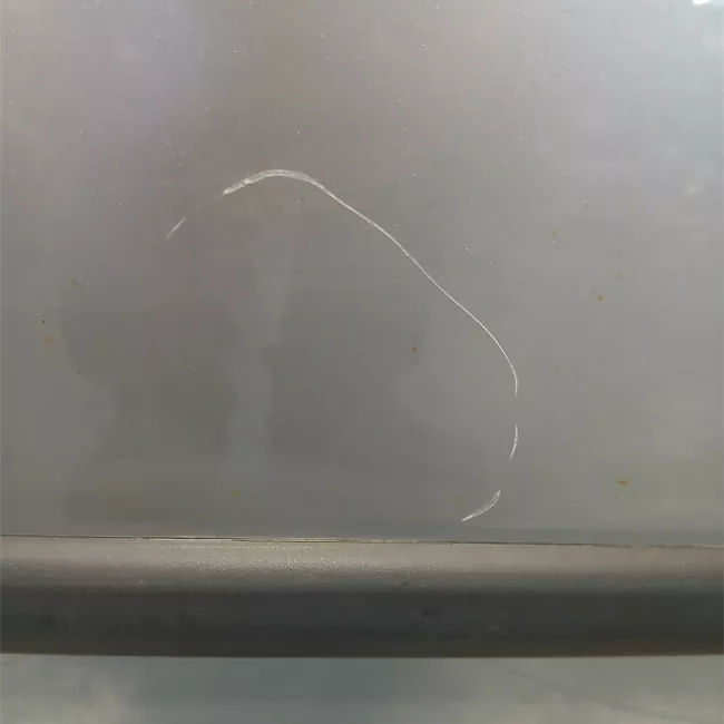 Porta anteriore destra