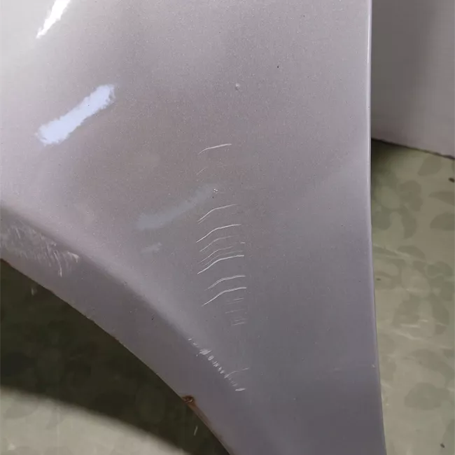 Parafango anteriore sinistro