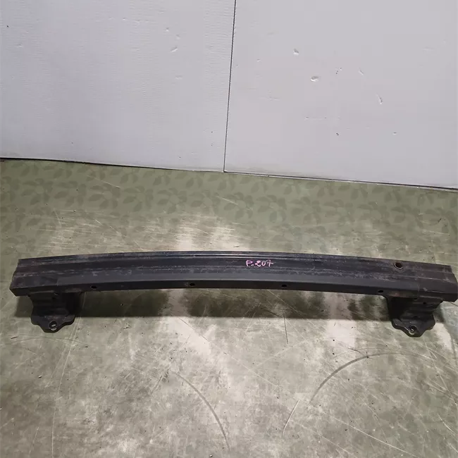 Traversa paraurti anteriore