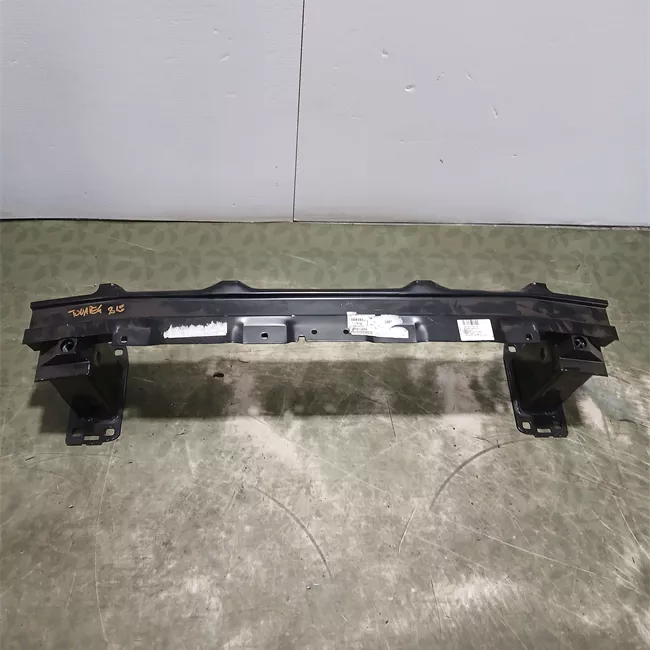 Traversa paraurti anteriore