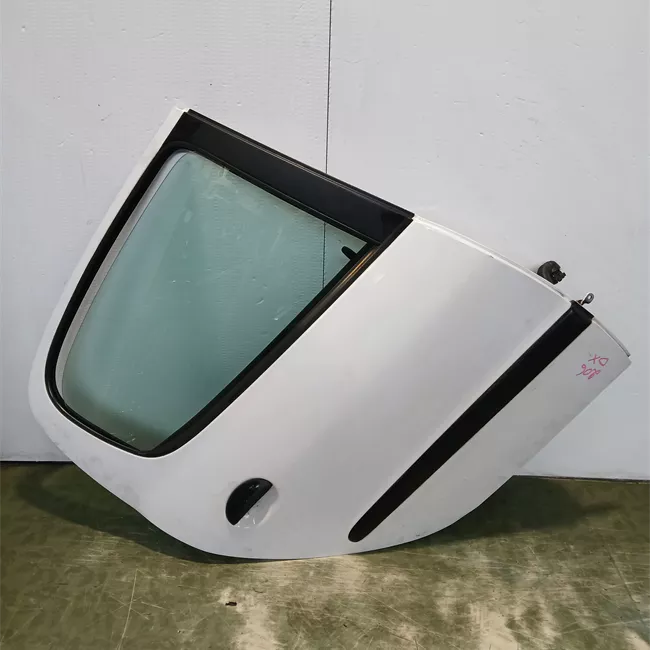 Porta posteriore destra