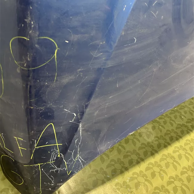 Cofano anteriore con primer