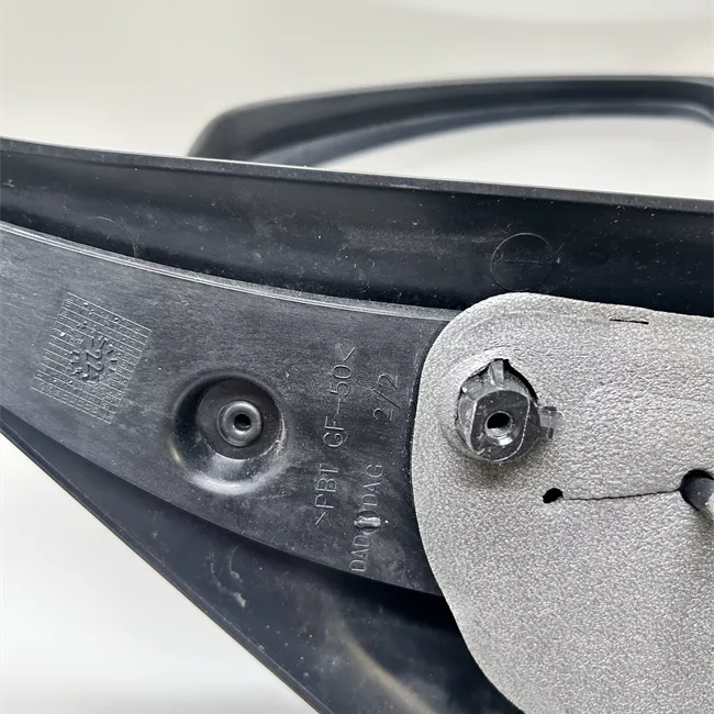 Retrovisore esterno regolazione elettrica destro con braccio corto