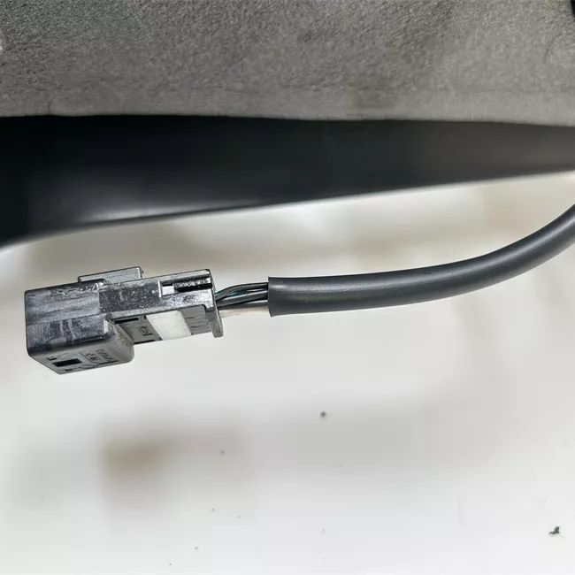 Retrovisore esterno regolazione elettrica destro con braccio corto