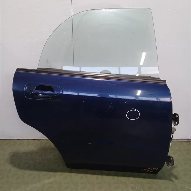 Porta posteriore destra