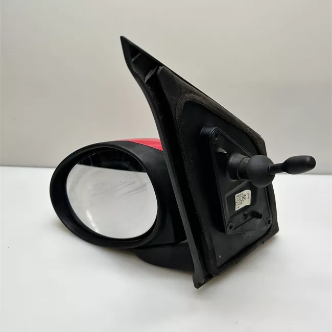 Retrovisore esterno sinistro