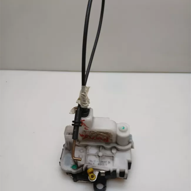 Serratura porta anteriore destra