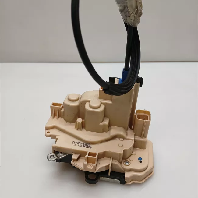 Serratura porta anteriore sinistra