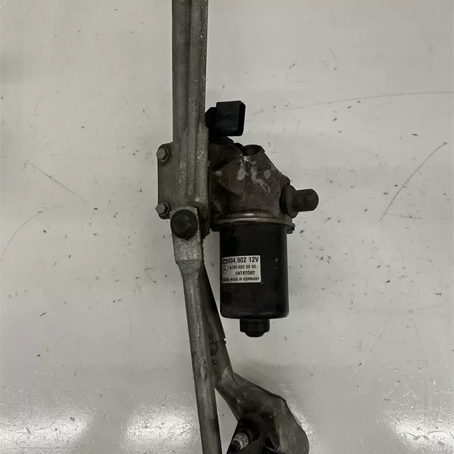 Meccanismo tergiparabrezza con motorino