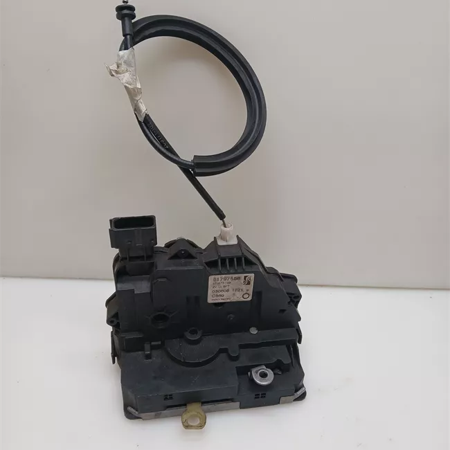 Serratura chiusura centralizzata porta anteriore destra