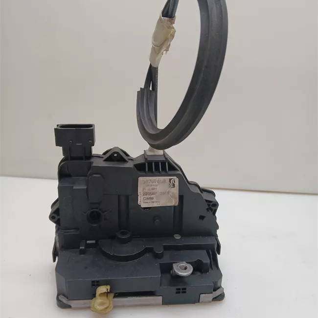 Serratura chiusura centralizzata porta anteriore destra