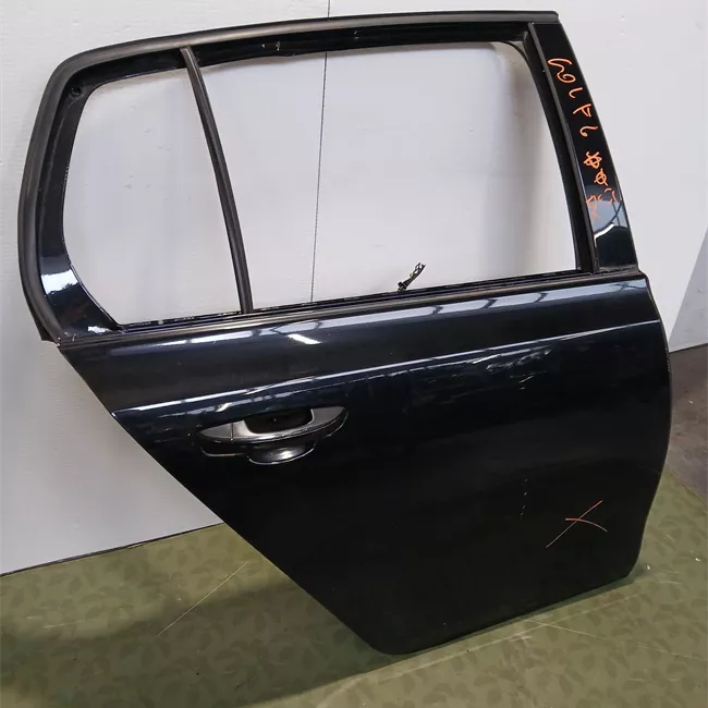 Porta posteriore destra