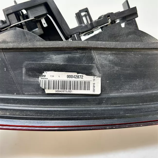 Fanale posteriore parte interno sinistro Led, con retronebbia