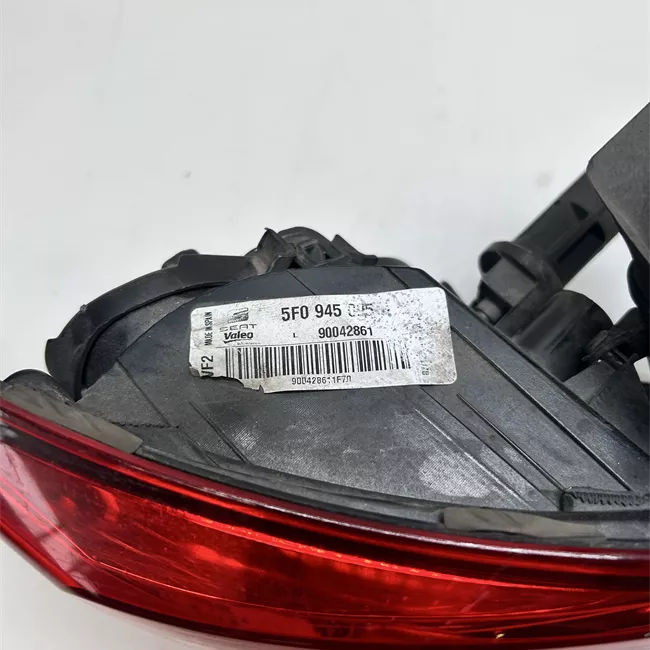 Fanale posteriore parte esterno sinistro