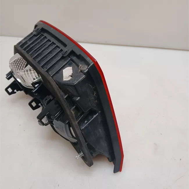 Fanale posteriore parte interno destro