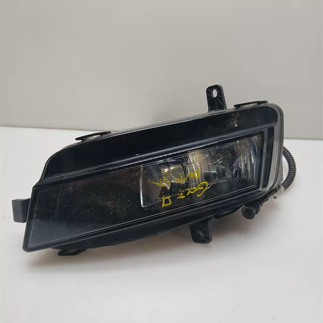 Proiettore fendinebbia sinistro