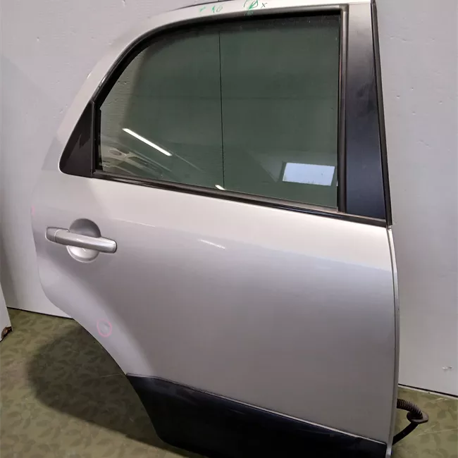 Porta posteriore destra