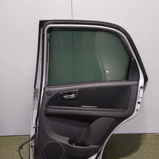 Porta posteriore destra