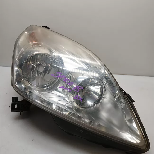 Proiettore destro t.82093335>