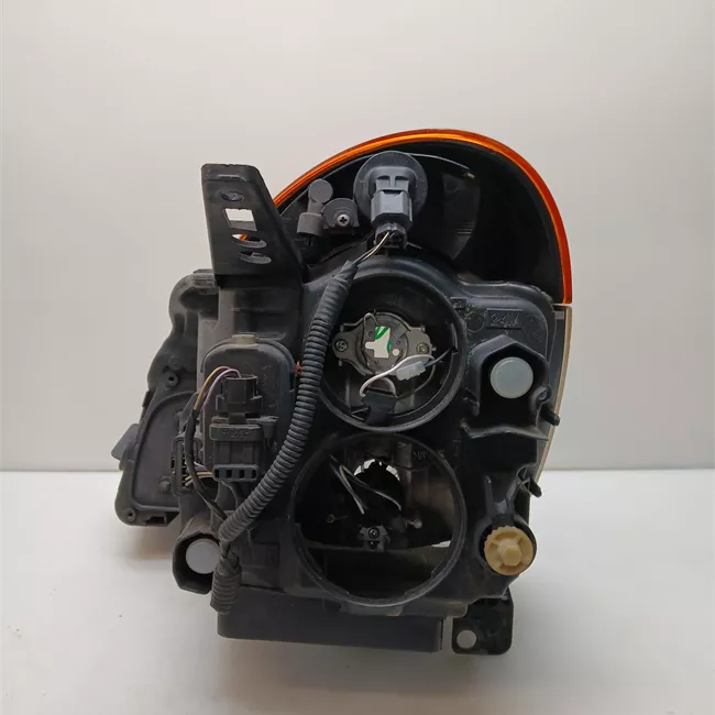 Proiettore destro con lampada H8