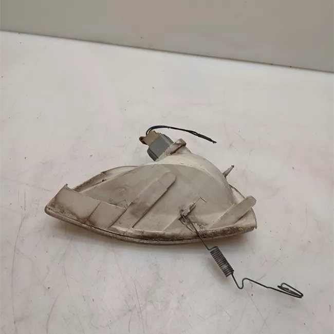 Fanalino laterale sinistro