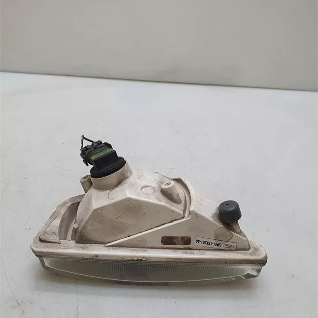 Proiettore fendinebbia destro