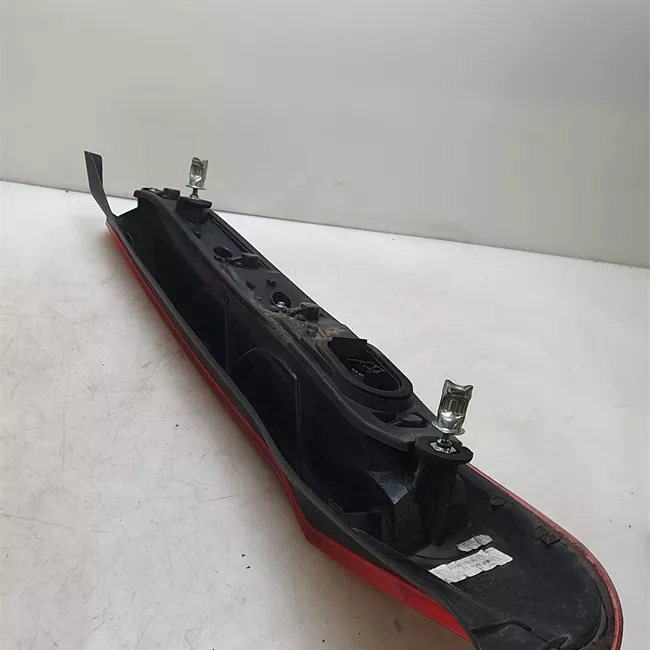 Fanale posteriore sinistro