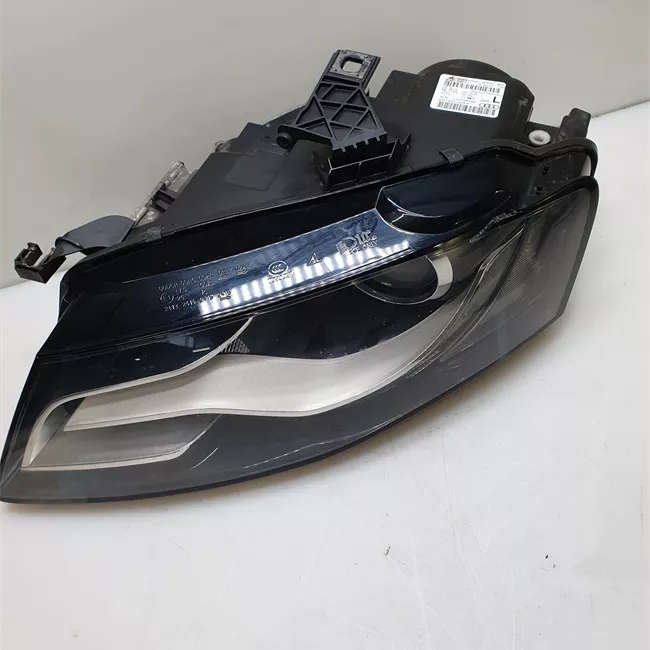 Proiettore sinistro Xeno