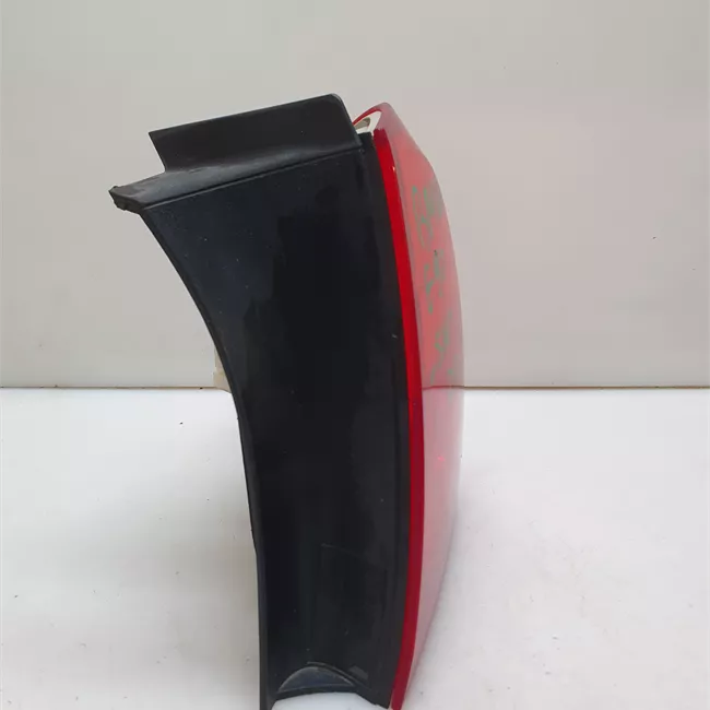 Fanale posteriore parte esterno destro