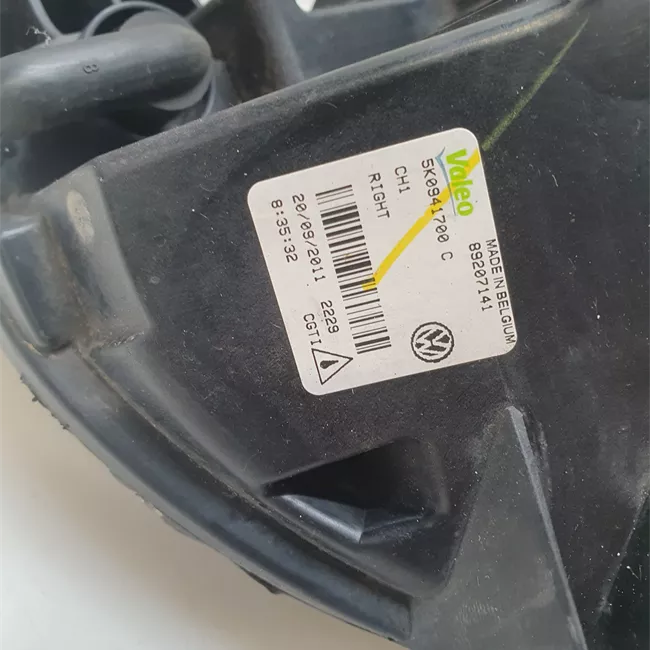 Proiettore fendinebbia destro