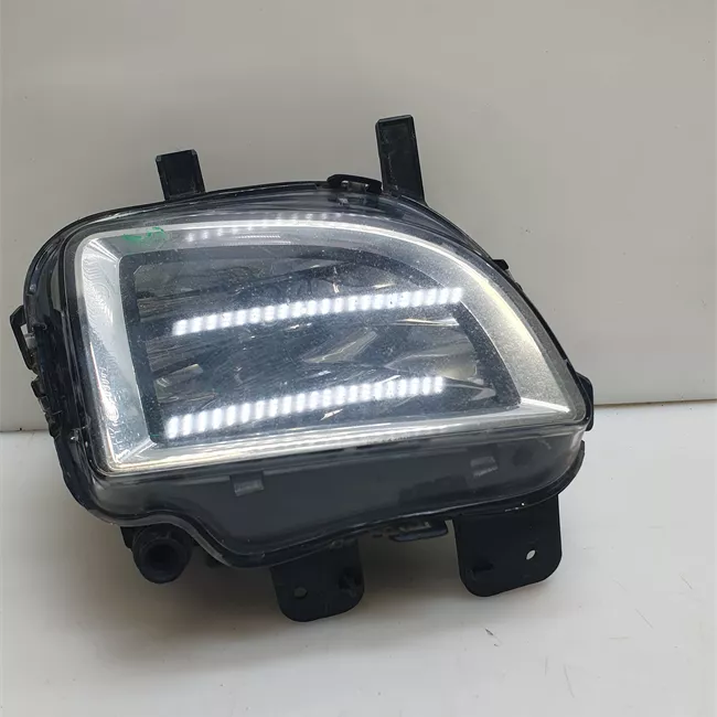 Proiettore fendinebbia sinistro