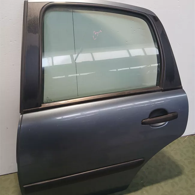 Porta posteriore sinistra