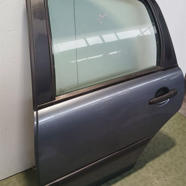 Porta posteriore sinistra