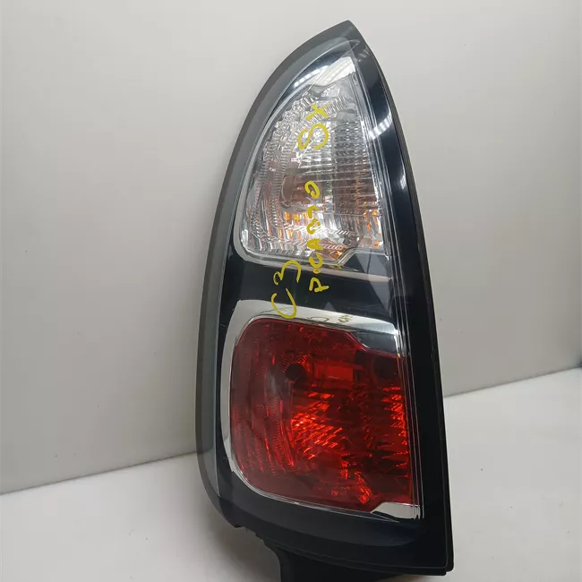 Fanale posteriore sinistro