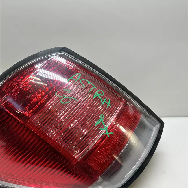 Fanale posteriore sinistro