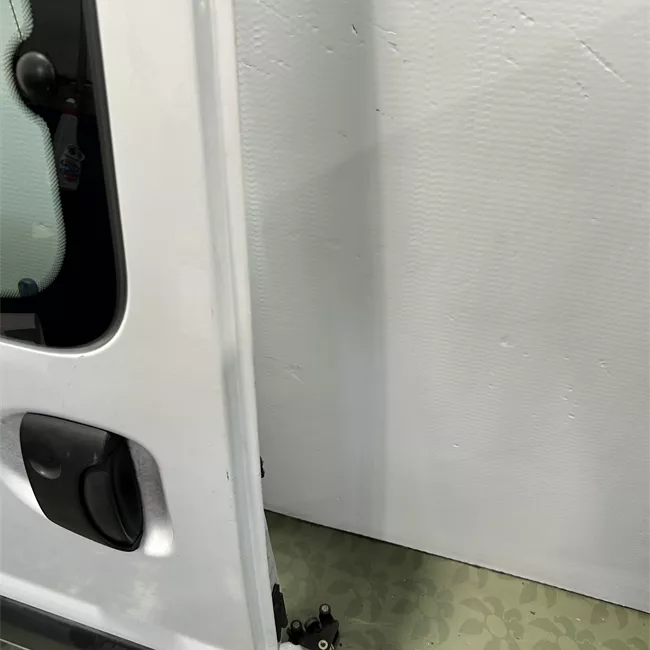 Porta posteriore destra Scorrevole