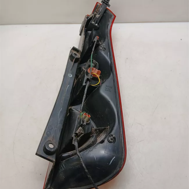 Fanale posteriore parte inferiore sinistro