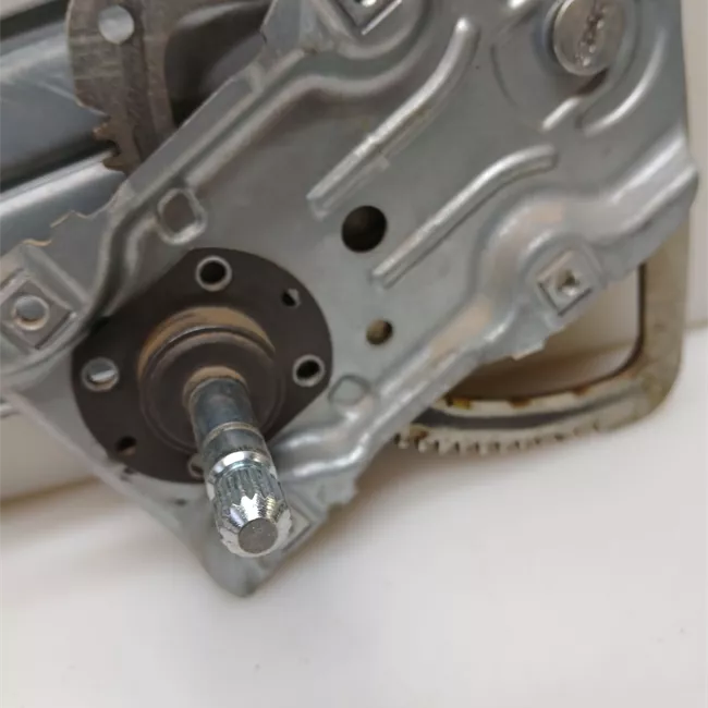 Alzacristallo porta posteriore sinistro