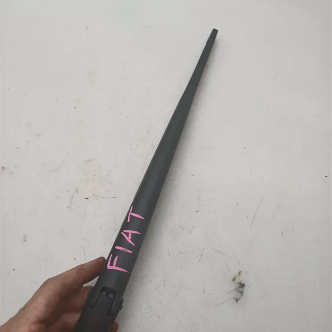 Braccio con spazzola tergilunotto