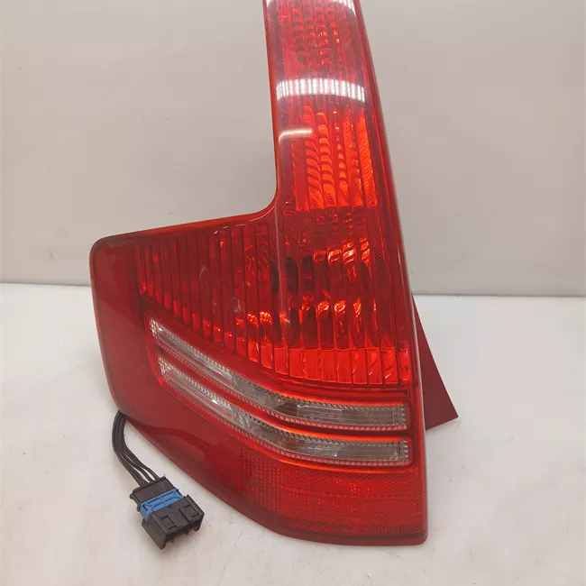 Fanale posteriore sinistro