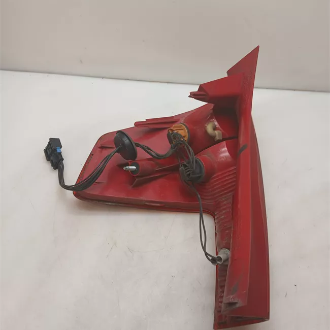 Fanale posteriore sinistro