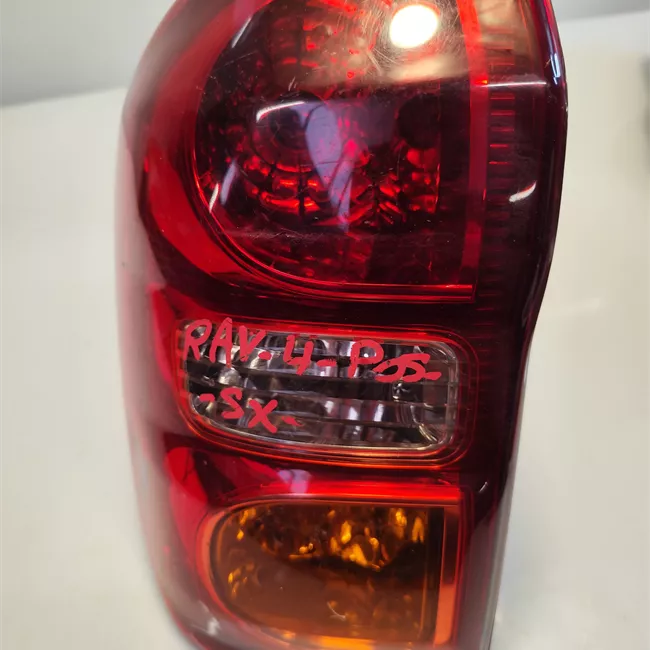 Fanale posteriore sinistro