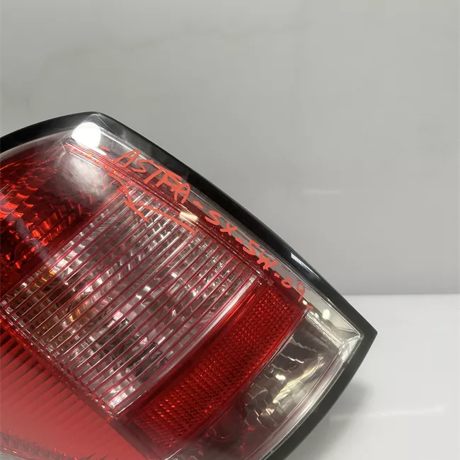 Fanale posteriore sinistro