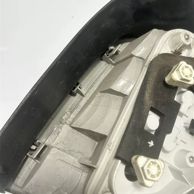 Fanale posteriore sinistro