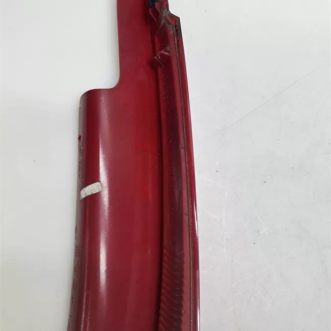 Fanale posteriore parte superiore sinistro