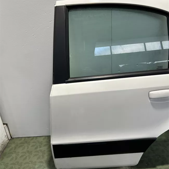 Porta posteriore sinistra