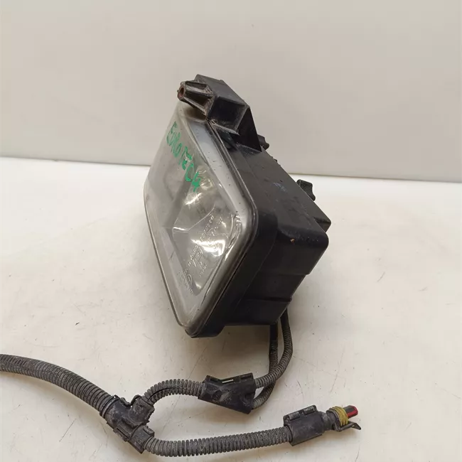 Proiettore fendinebbia destro