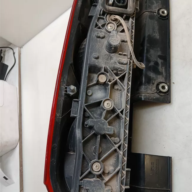 Fanale posteriore destro portello posteriore